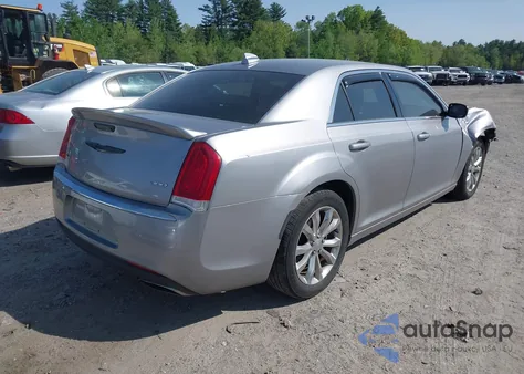 2017 Chrysler 300 Limited Awd from USA, damaged, VIN 2C3CCARG5HH582585